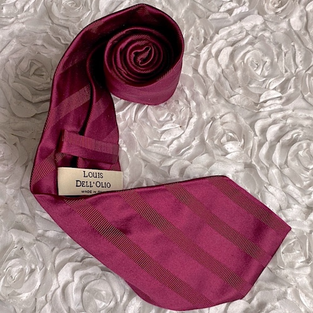 New Louis Dell Olio mens silk and cotton subtle striped tie